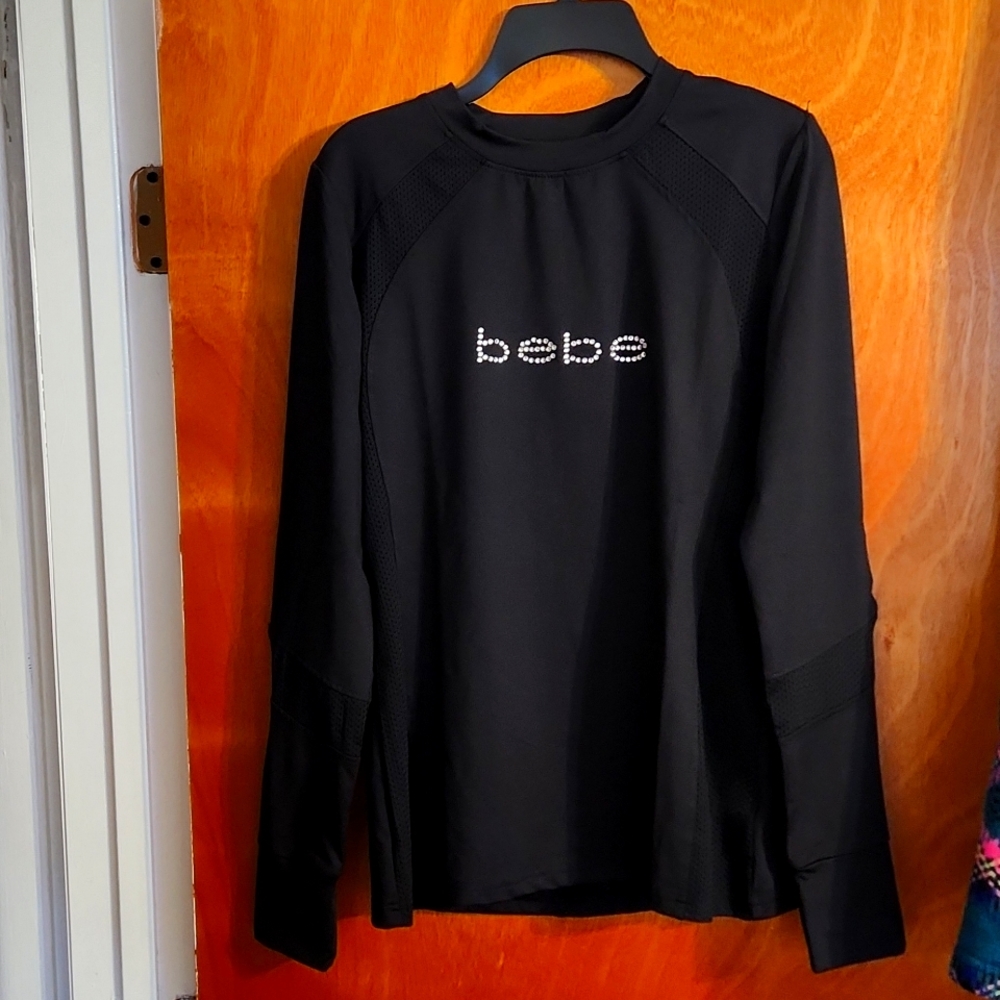 NWT BeBe sport top size MED